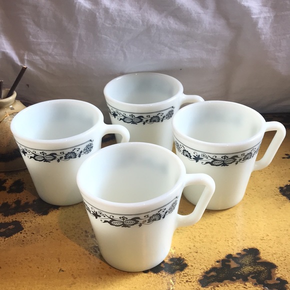Vintage Pyrex Coffee Mugs - Picture 2 of 4